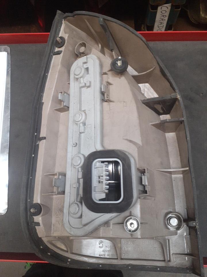 Fanale posteriore principale destro (luci) OPEL ZAFIRA A PHASE 1 Diésel - 1