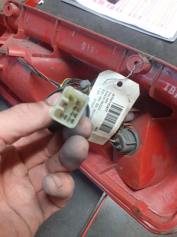 Fanale posteriore principale destro (luci) DAEWOO REZZO Gasolina - 1