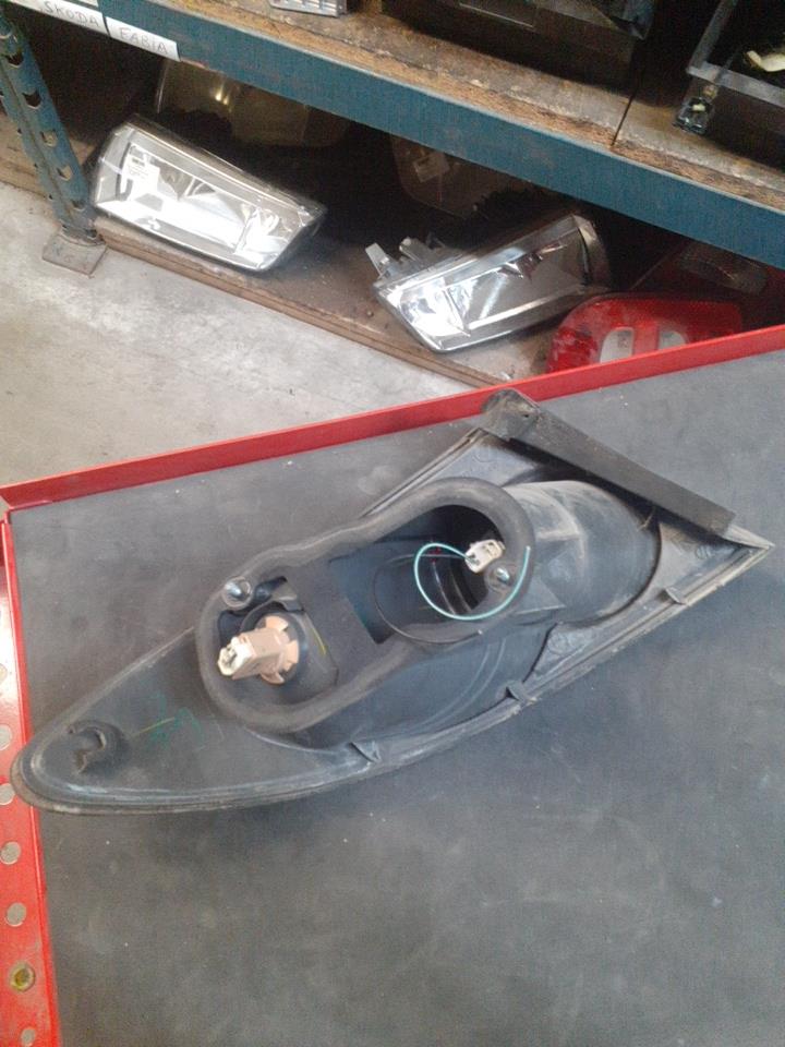 Fanale posteriore principale destro (luci) MAZDA 6 1 PHASE 2 Diésel - 1