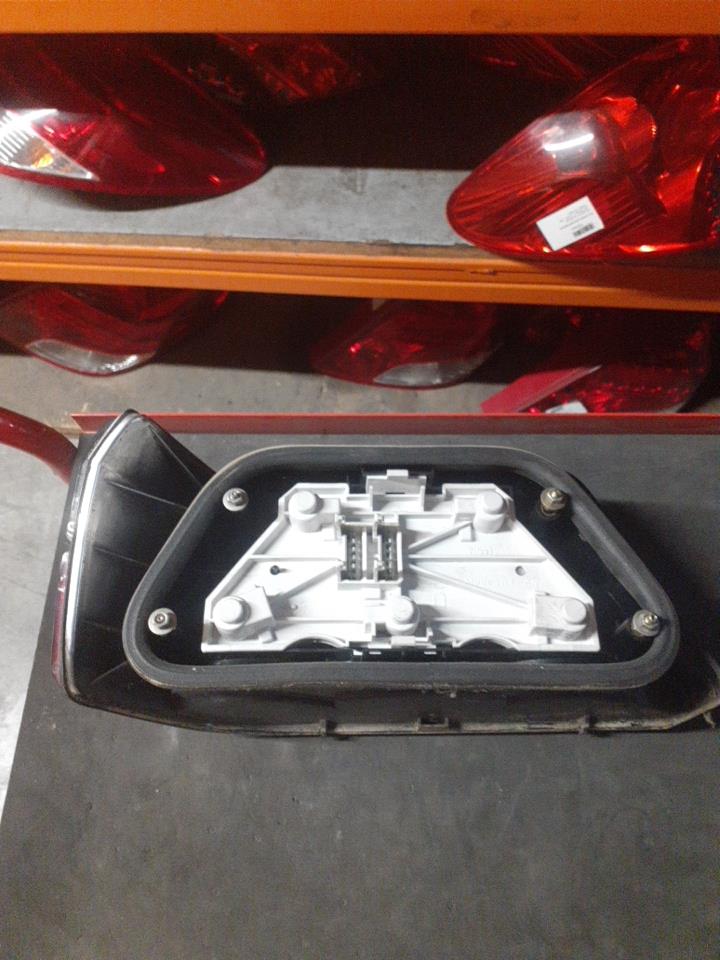 Fanale posteriore principale destro (luci) PEUGEOT 605 PHASE 1 Gasolina - 1