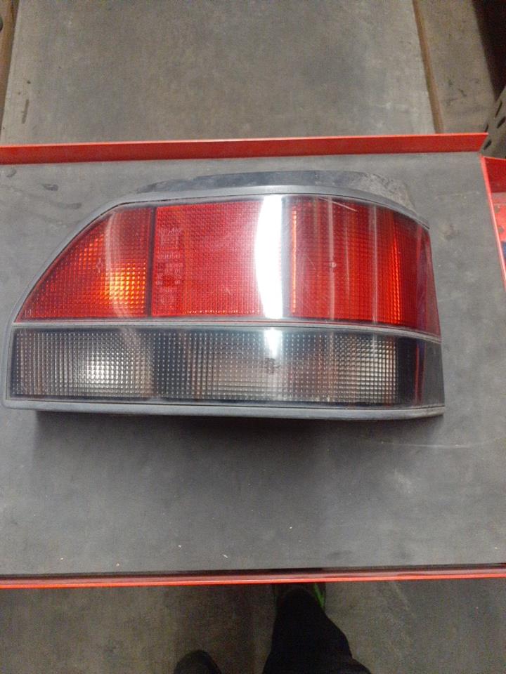 Fanale posteriore principale destro (luci) RENAULT CLIO 1 PHASE 1 Gasolina - 1