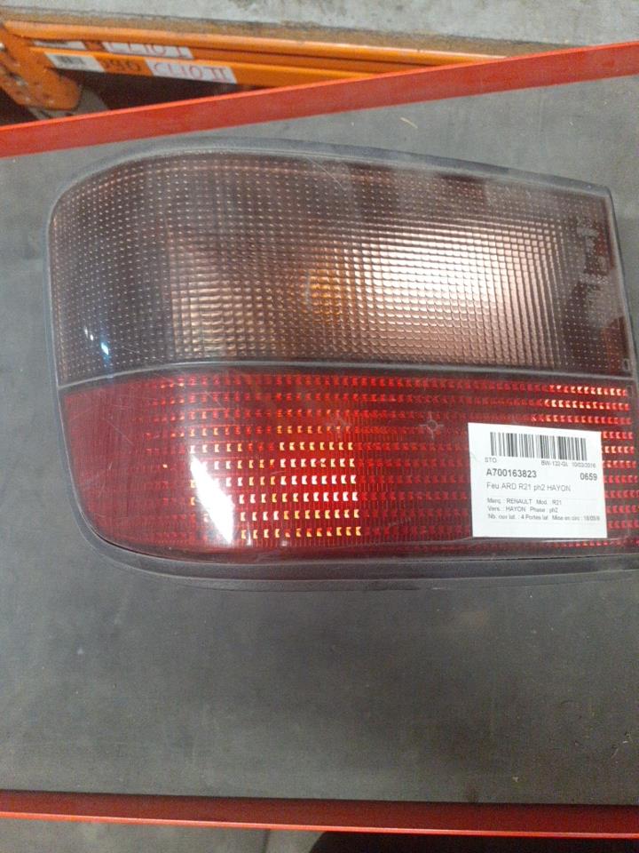 Fanale posteriore principale destro (luci) RENAULT R21 PHASE 2 Diésel - 1