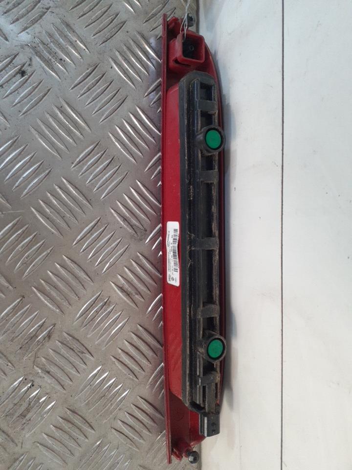Feu arriere stop central RENAULT CLIO 3 PHASE 2 BREAK Diesel - 1