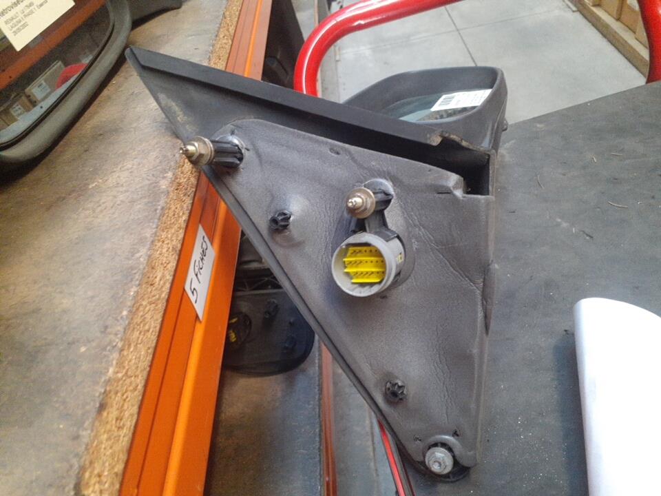 Retroviseur droit RENAULT LAGUNA 2 PHASE 1 BREAK Diesel - 1