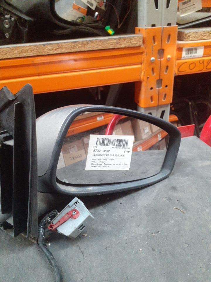Retrovisor derecho FIAT STILO Diésel - 1