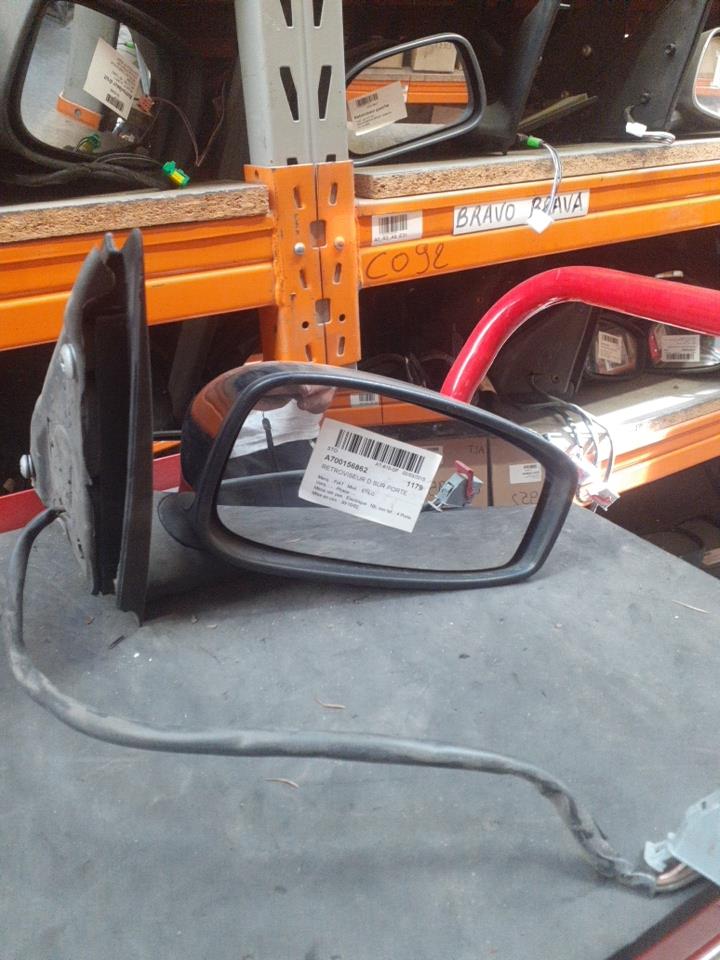 Retrovisor derecho FIAT STILO Diésel - 1