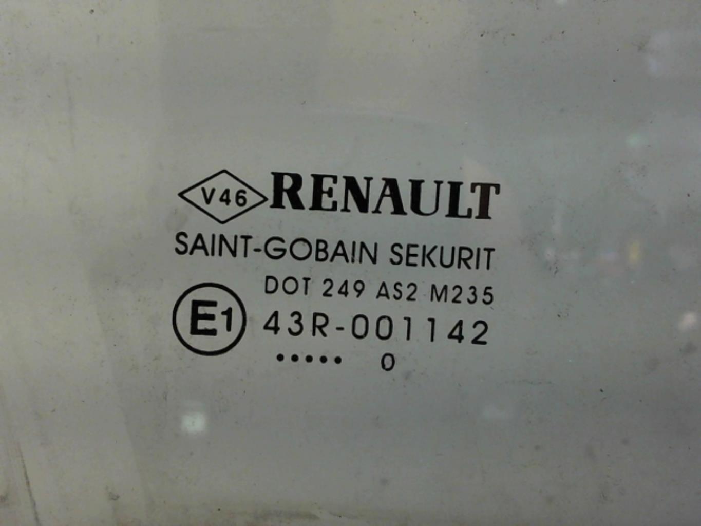 Vitre avant droit RENAULT MEGANE 3 PHASE 1 Diesel - 1