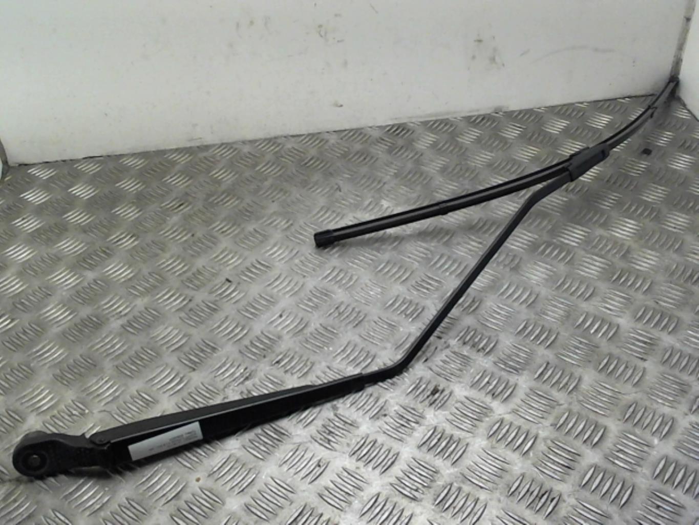 Braccio tergicristallo anteriore destro RENAULT SCENIC 3 PHASE 3 Diésel - 1