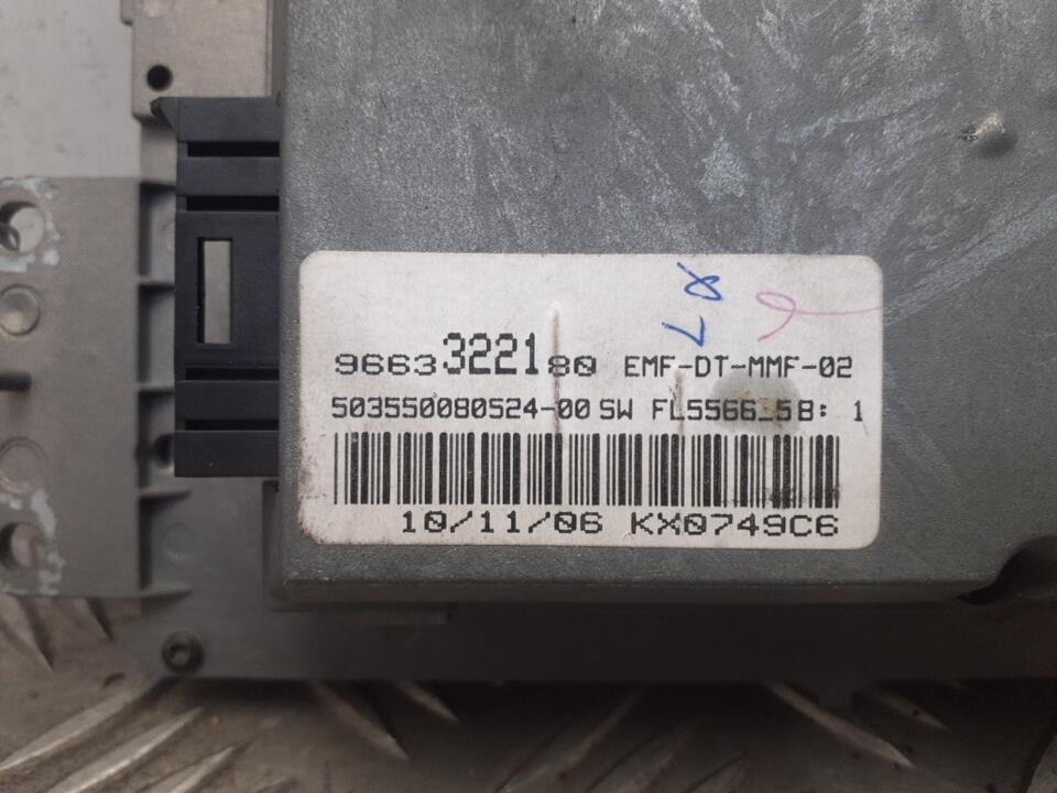 Ecran GPS CITROEN C4 1 PHASE 1 Diesel - 1