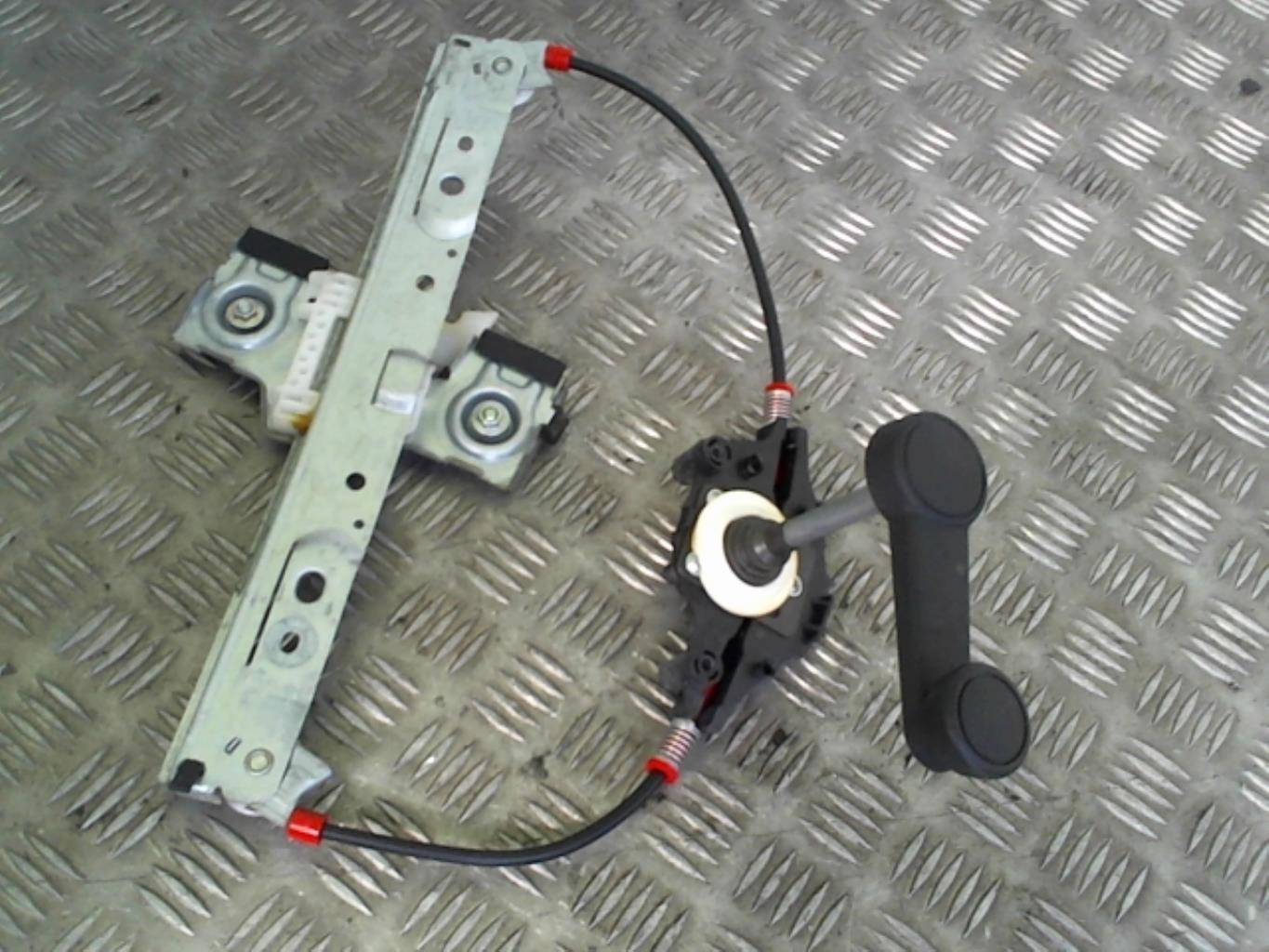 Alzacristalli manuale posteriore sinistro FORD FIESTA 6 PHASE 1 Diésel - 1