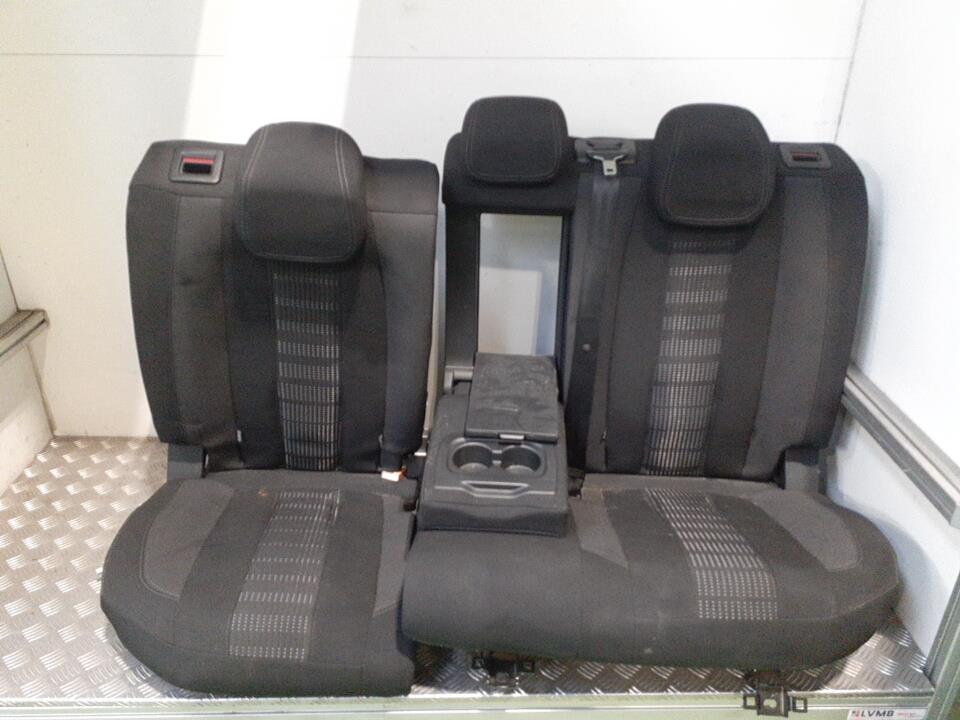 Interieur complet PEUGEOT 308 2 SW PHASE 1 BREAK Diesel - 1