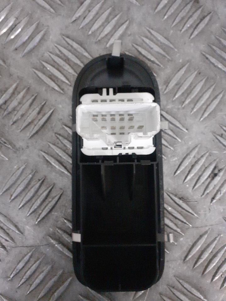 Interruptor de elevalunas RENAULT CLIO 3 PHASE 1 Diésel - 1