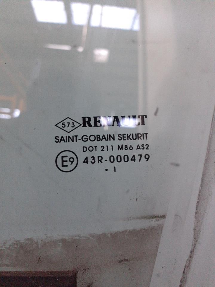 Vitre avant gauche RENAULT MEGANE 3 PHASE 2 BREAK Diesel - 1