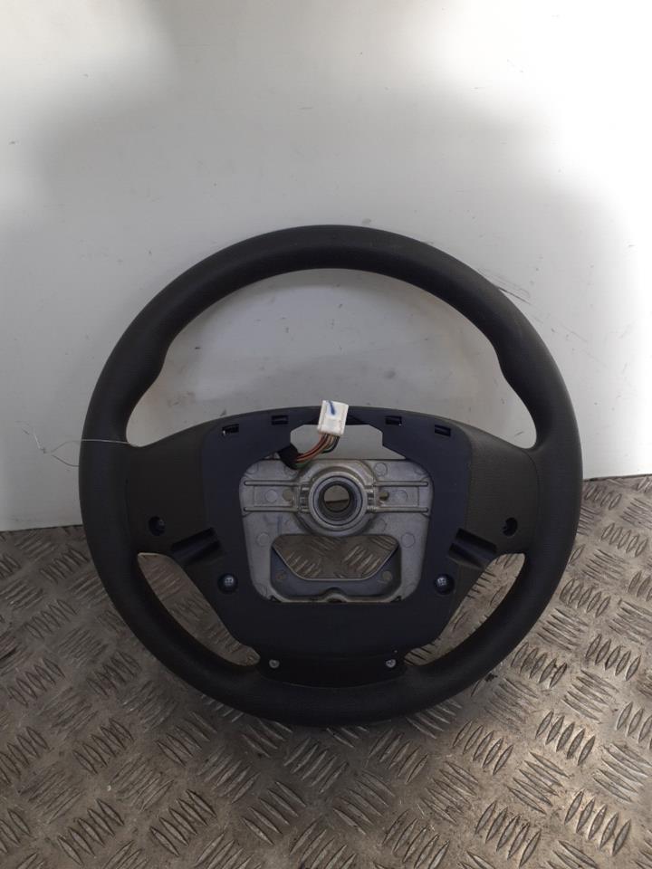Volant HYUNDAI I 10 2 PHASE 1 Essence - 1