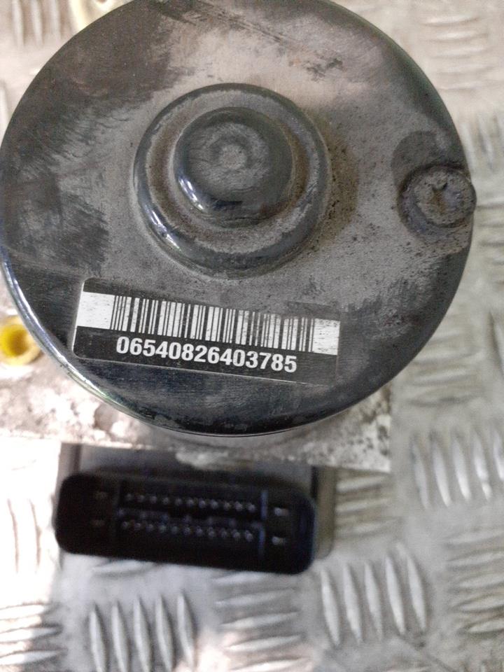 Blocco ABS (antibloccaggio freni) OPEL ZAFIRA B PHASE 2 (Silver ) (M2163/4AU/GBJ) Diésel - 1