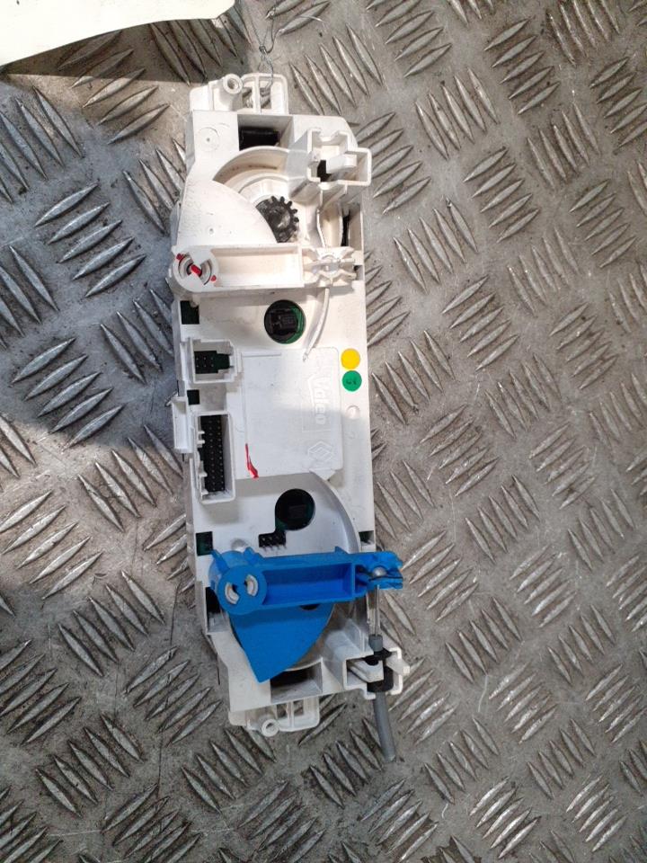 Commande chauffage RENAULT MEGANE 3 PHASE 1 Diesel - 1