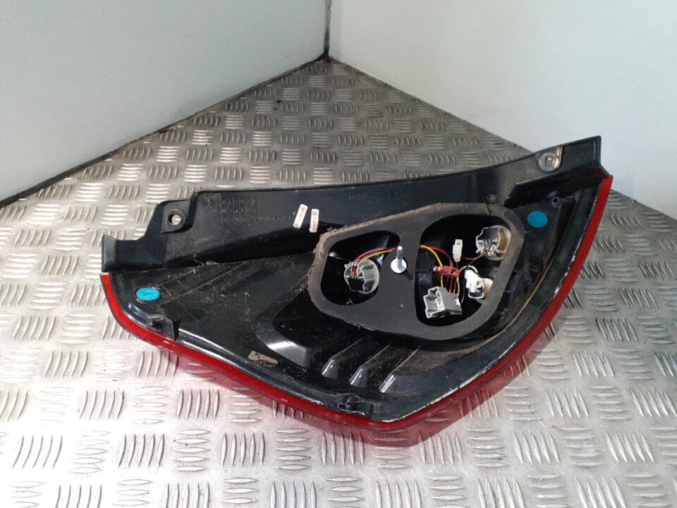 Fanale posteriore principale destro (luci) FORD FIESTA 6 PHASE 2   (Blanc Glacier) (7VTA Gasolina - 1