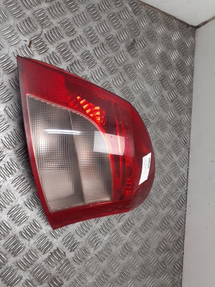 Fanale posteriore principale destro (luci) TOYOTA YARIS 2 PHASE 1 Gasolina - 1