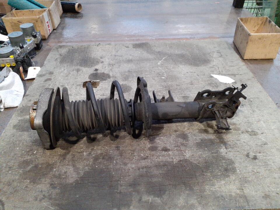 Ammortizzatore anteriore destro MERCEDES CLASSE B 246 PHASE 2 Mountaingrau (7787) Diésel - 1