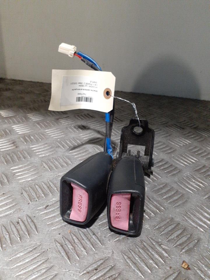 Aggancio cintura sicurezza posteriore sinistro HYUNDAI I 30 1 PHASE 2 Diésel - 1