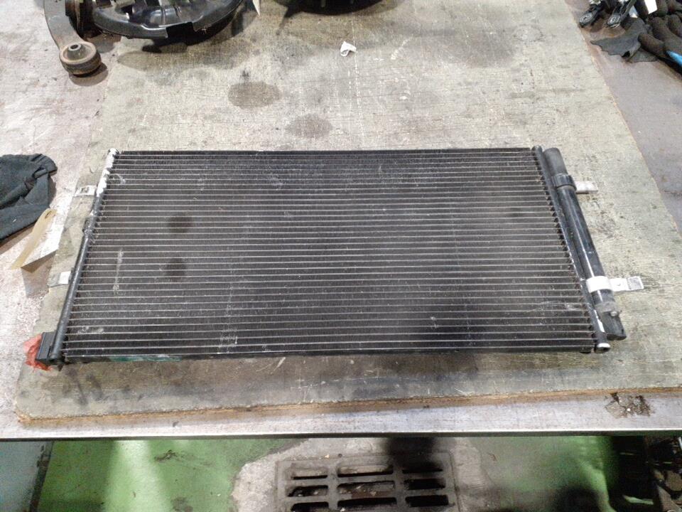 Condenseur de clim AUDI A4 3 PHASE 1 Phantom Schwarz (LZ9Y/L8) Diesel - 1