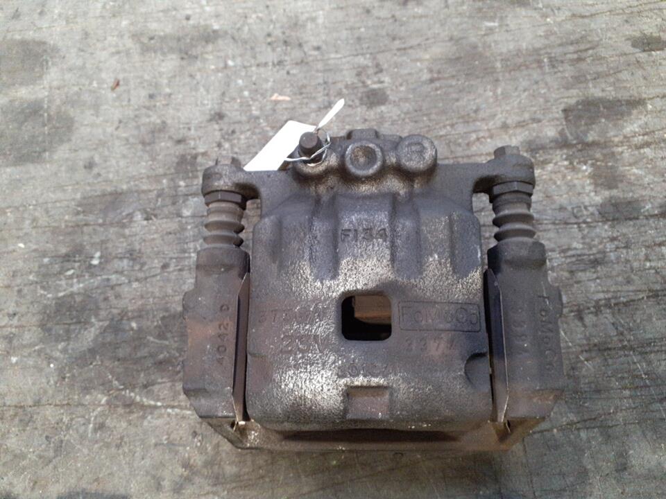Pinza freni anteriore destra FORD FIESTA 6 PHASE 2   (Blanc Glacier) (7VTA Gasolina - 1