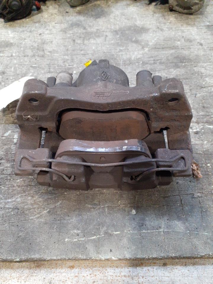 Pinza freni anteriore sinistra RENAULT SCENIC 3 PHASE 1 Diésel - 1