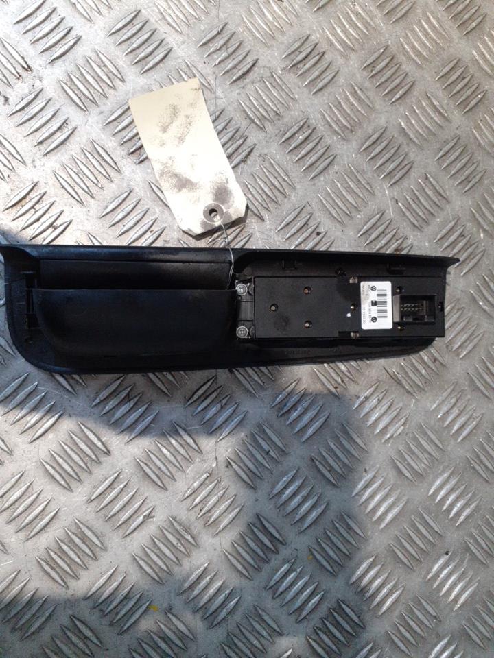 Interruttore alzacristalli VOLKSWAGEN GOLF 4   Blue-anthrazit perleffekt (LC7V/F8) Diésel - 1