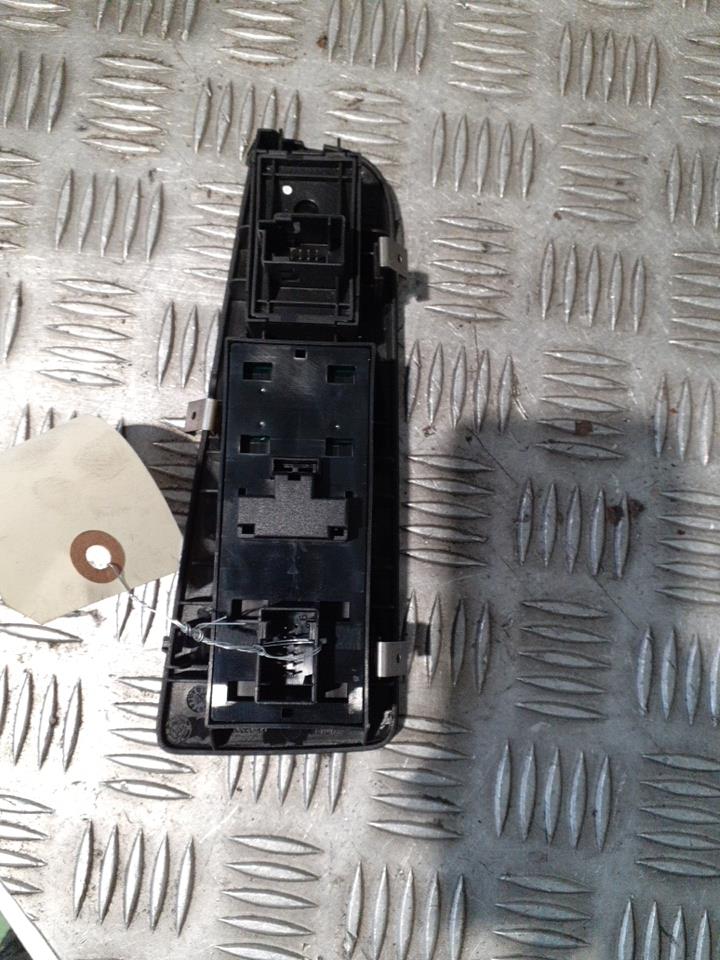 Interruttore alzacristalli FIAT BRAVO 2   Blu Prestige / Notturno (487B)  - 1