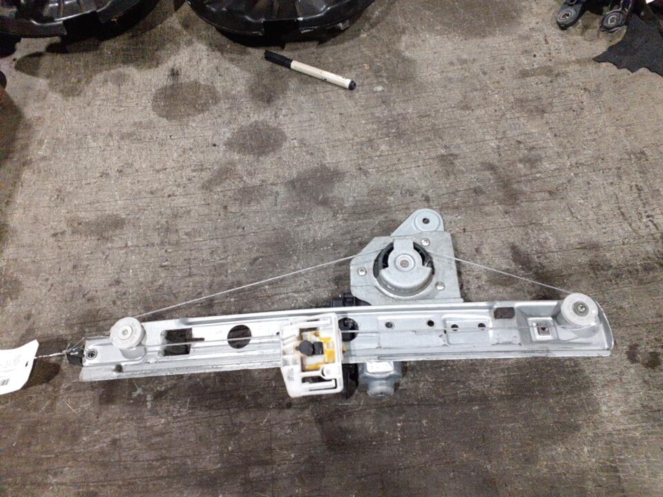 Alzacristalli elettrico posteriore sinistro RENAULT MEGANE 2 PHASE 2 BREAK   (Gris Sable) (TEC66) Diésel - 1