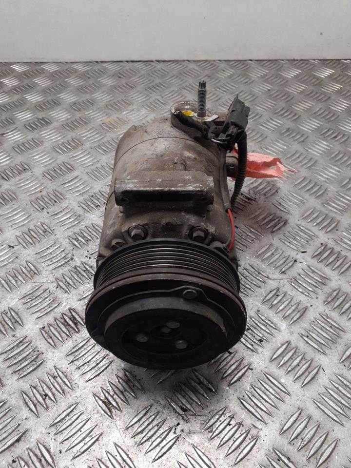 Compressore clima FORD FIESTA 6 PHASE 2   (Blanc Glacier) (7VTA Gasolina - 1