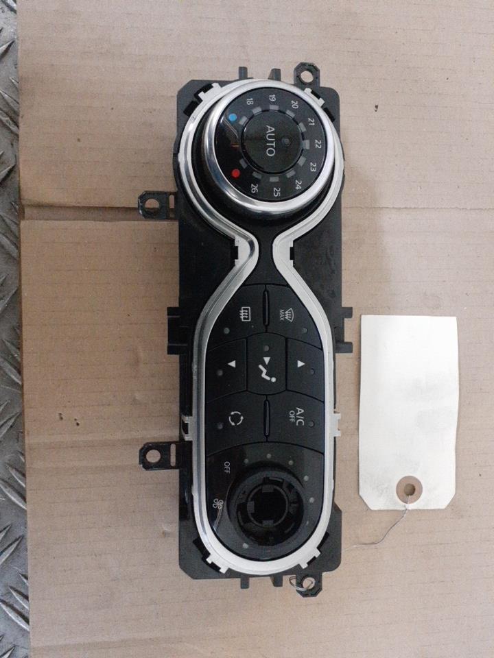 Commande chauffage RENAULT CLIO 4 PHASE 1 Essence - 1