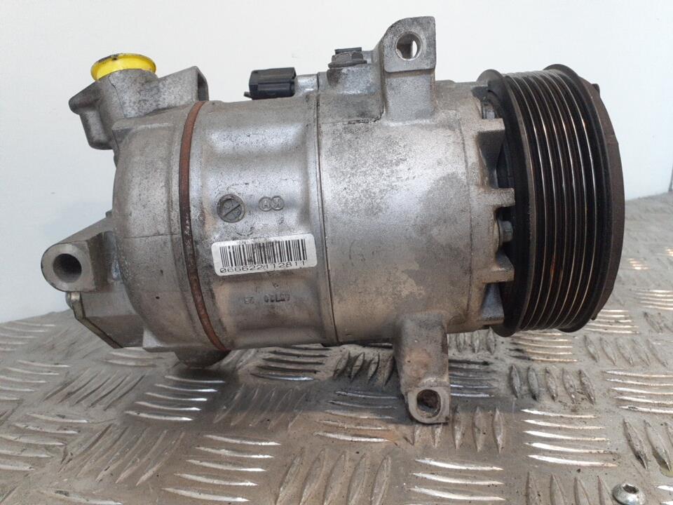 Compresseur clim RENAULT CLIO 4 PHASE 1 Essence - 1