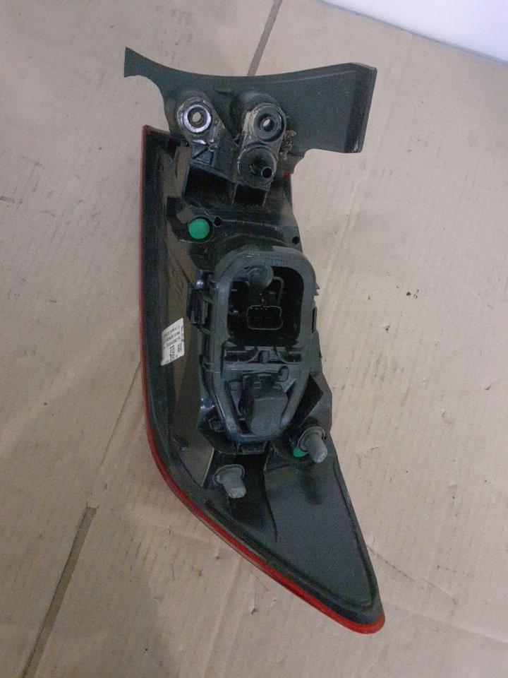 Fanale posteriore principale sinistro (luci) RENAULT CLIO 4 PHASE 1 Diésel - 1