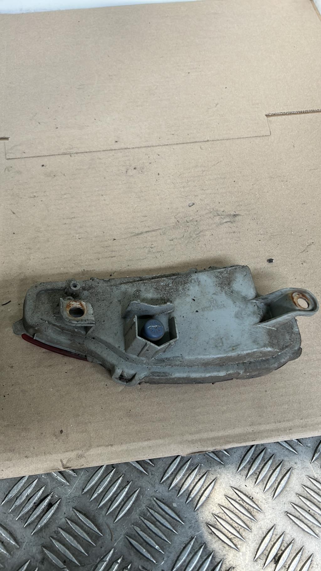 Fanale finto posteriore destro TOYOTA YARIS 3 PHASE 1 Diésel - 1