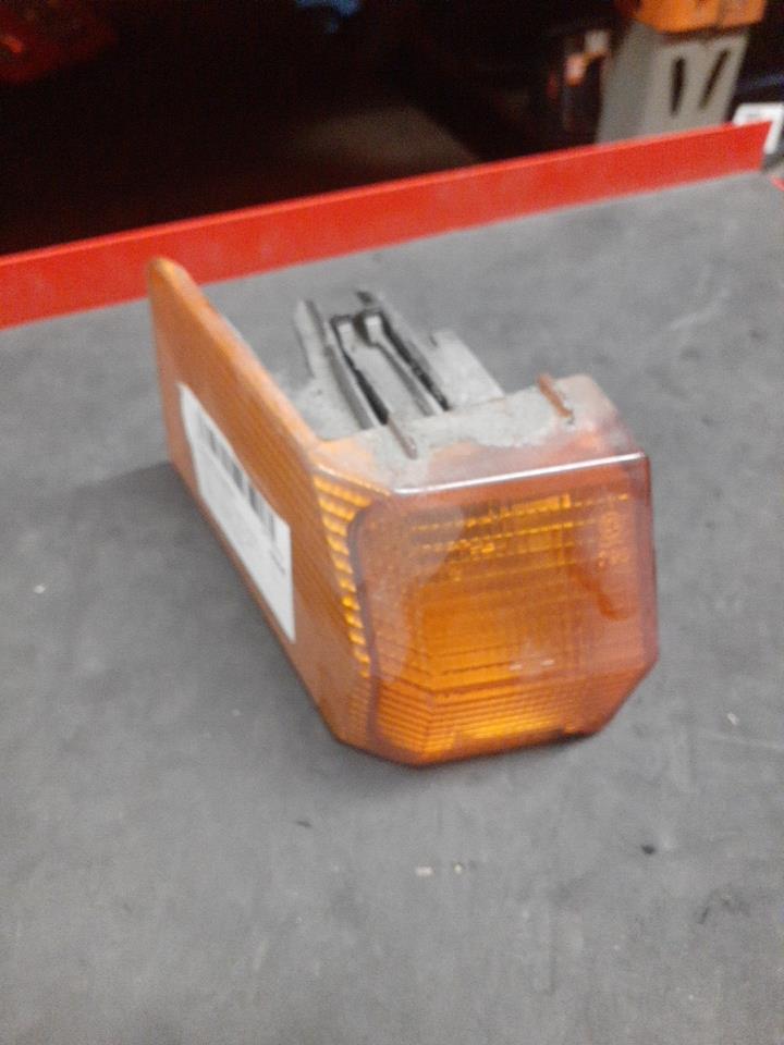Gruppo ottico anteriore secondario destro (luci)(freccia) CITROEN BX Gasolina - 1