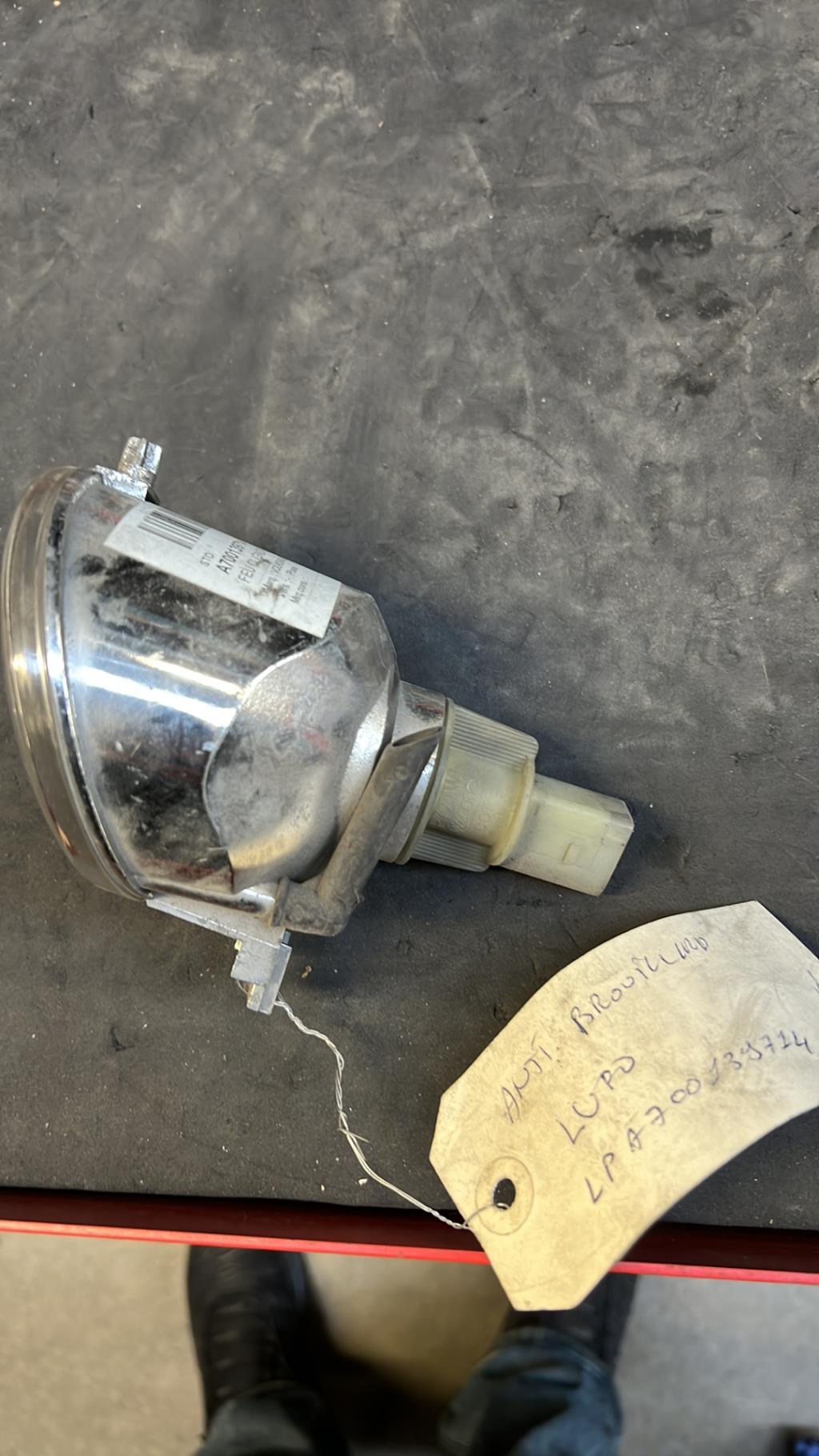 Gruppo ottico anteriore secondario sinistro (luci)(freccia) VOLKSWAGEN LUPO Gasolina - 1