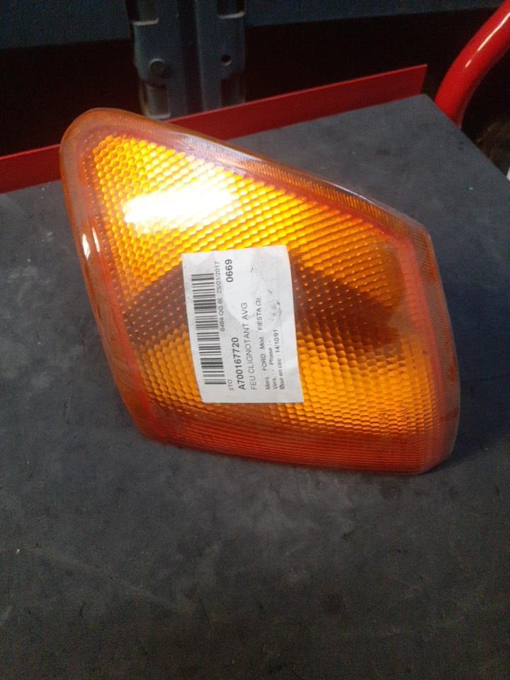 Gruppo ottico anteriore secondario sinistro (luci)(freccia) FORD FIESTA 3 PHASE 1 Gasolina - 1