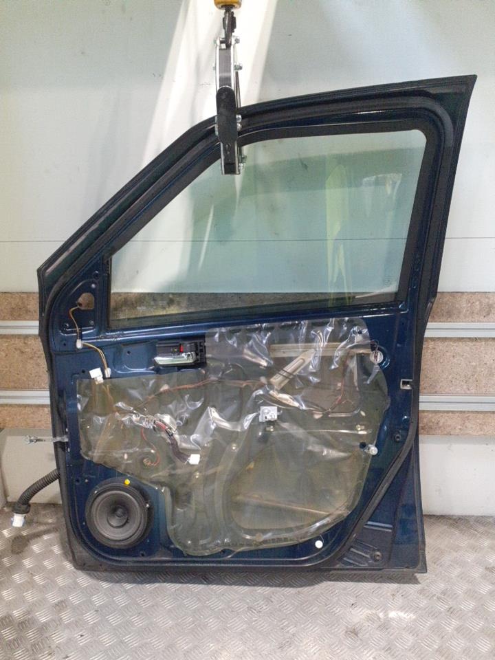 Porte avant droit SUZUKI SWIFT 3 Essence - 1