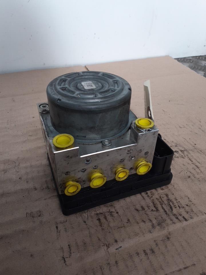 Blocco ABS (antibloccaggio freni) PEUGEOT 208 1 PHASE 1 Gasolina - 1