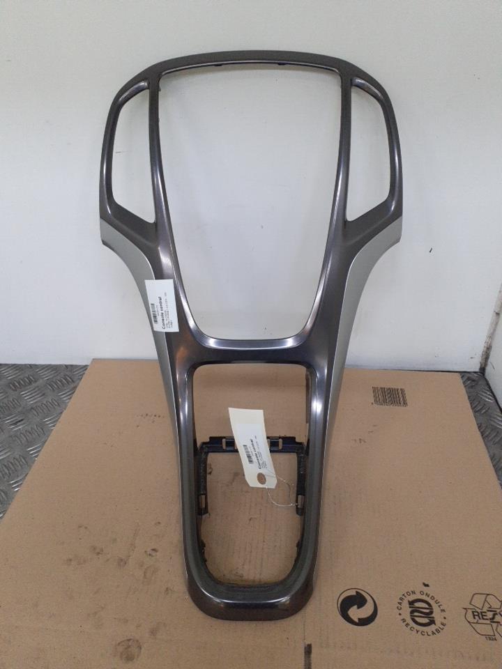 Console central (interieur plastique) OPEL ASTRA J PHASE 1 Diesel - 1