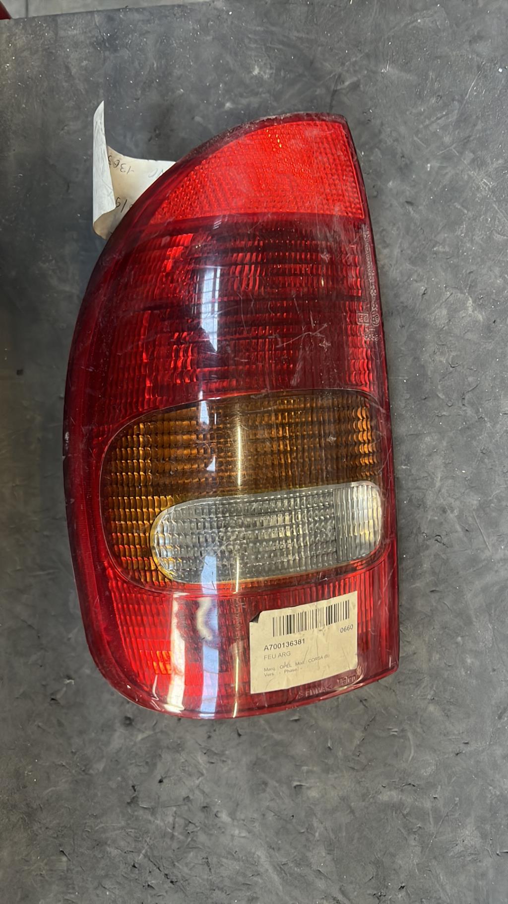 Fanale posteriore principale sinistro (luci) OPEL CORSA B PHASE 1 Gasolina - 1