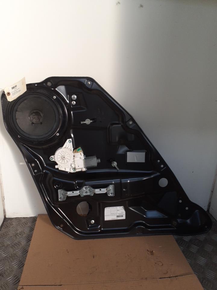 Alzacristalli elettrico posteriore sinistro MERCEDES CLASSE R 251 PHASE 1 Gris Iridiumsilber (775)  - 1