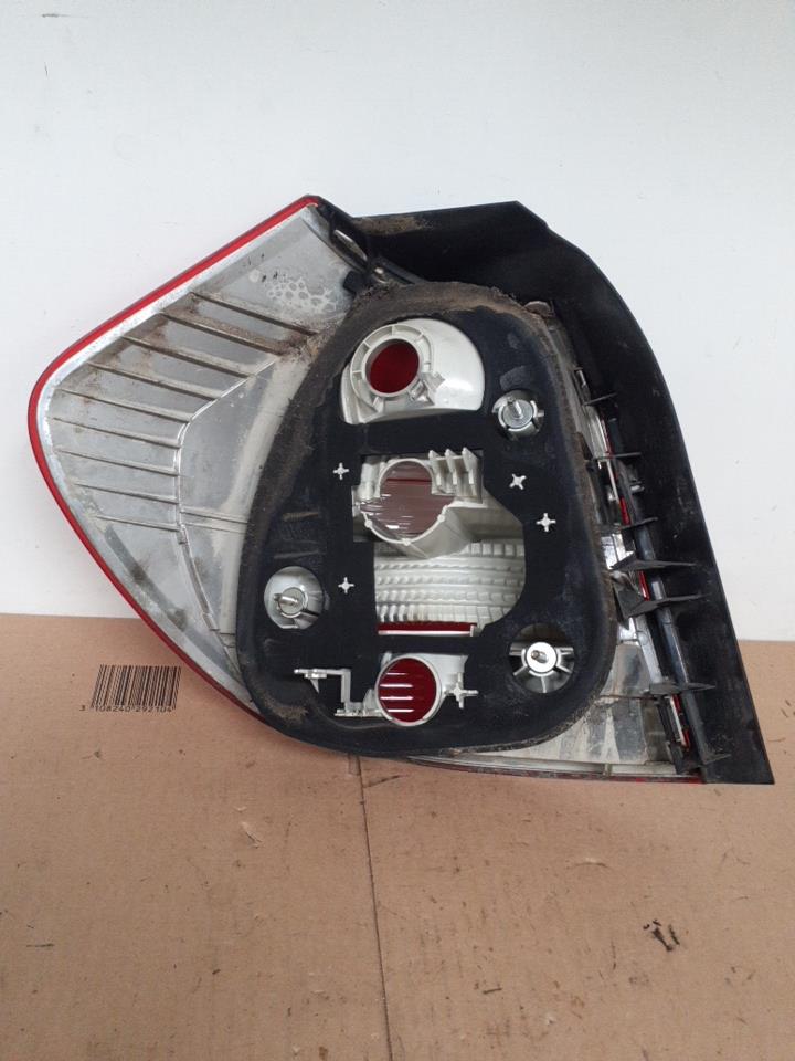 Fanale posteriore principale destro (luci) BMW SERIE 1 E87 PHASE 2 Saphir noir (475) Diésel - 1