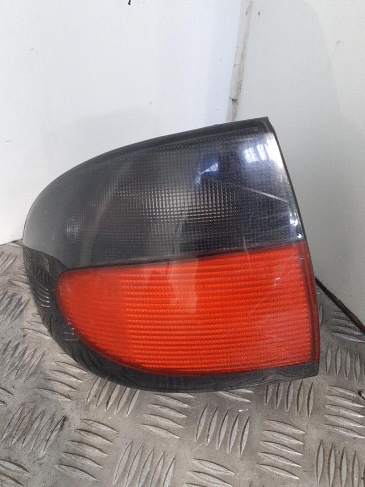 Fanale posteriore principale sinistro (luci) RENAULT MEGANE 1 PHASE 1 Gasolina - 1
