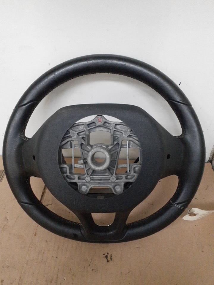 Volant PEUGEOT 2008 1  - 1