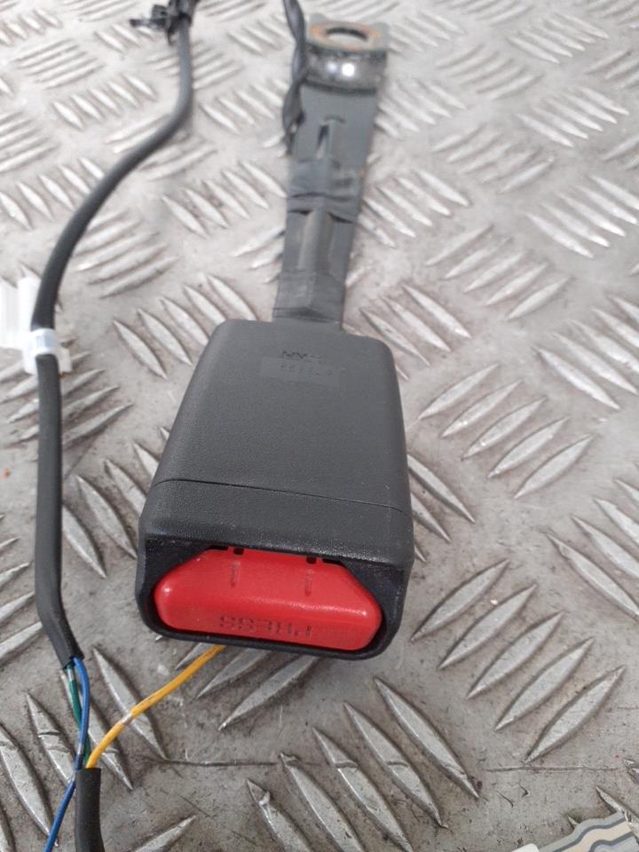 Aggancio cintura sicurezza anteriore destro TOYOTA AURIS 1 PHASE 2 Silver (Ultra Silver) (1F7)  - 1