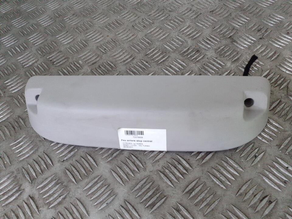 Feu arriere stop central CITROEN NEMO Mativoire (KCH/230A)  - 1
