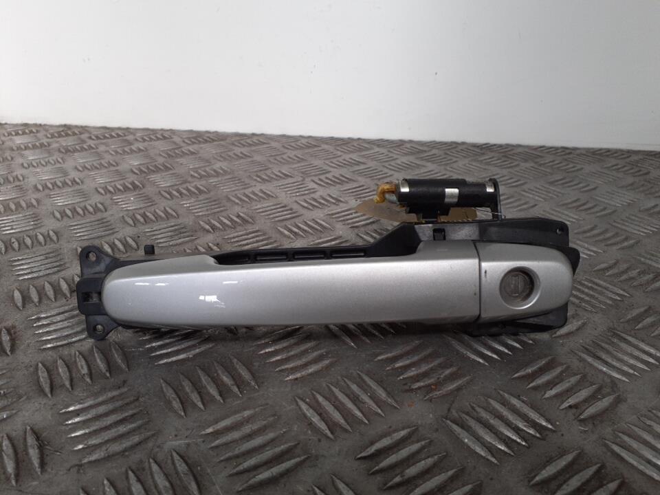 Maniglia portiera anteriore sinistra TOYOTA AURIS 1 PHASE 2 Silver (Ultra Silver) (1F7)  - 1