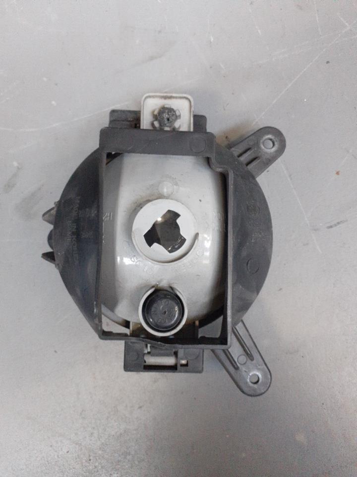 Fendinebbia sinistro (luce) CHEVROLET SPARK PHASE 1 Ice SIlver (95U/GAN) Gasolina - 1